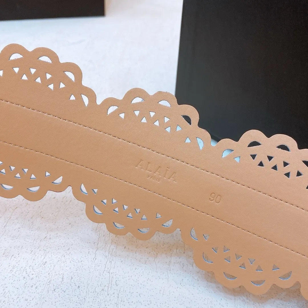 Alaïa Pink Scalloped Belt - Hình 2