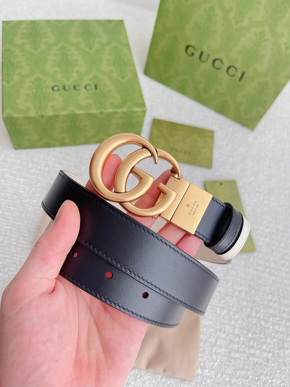 Gucci Black Leather Belt buckle