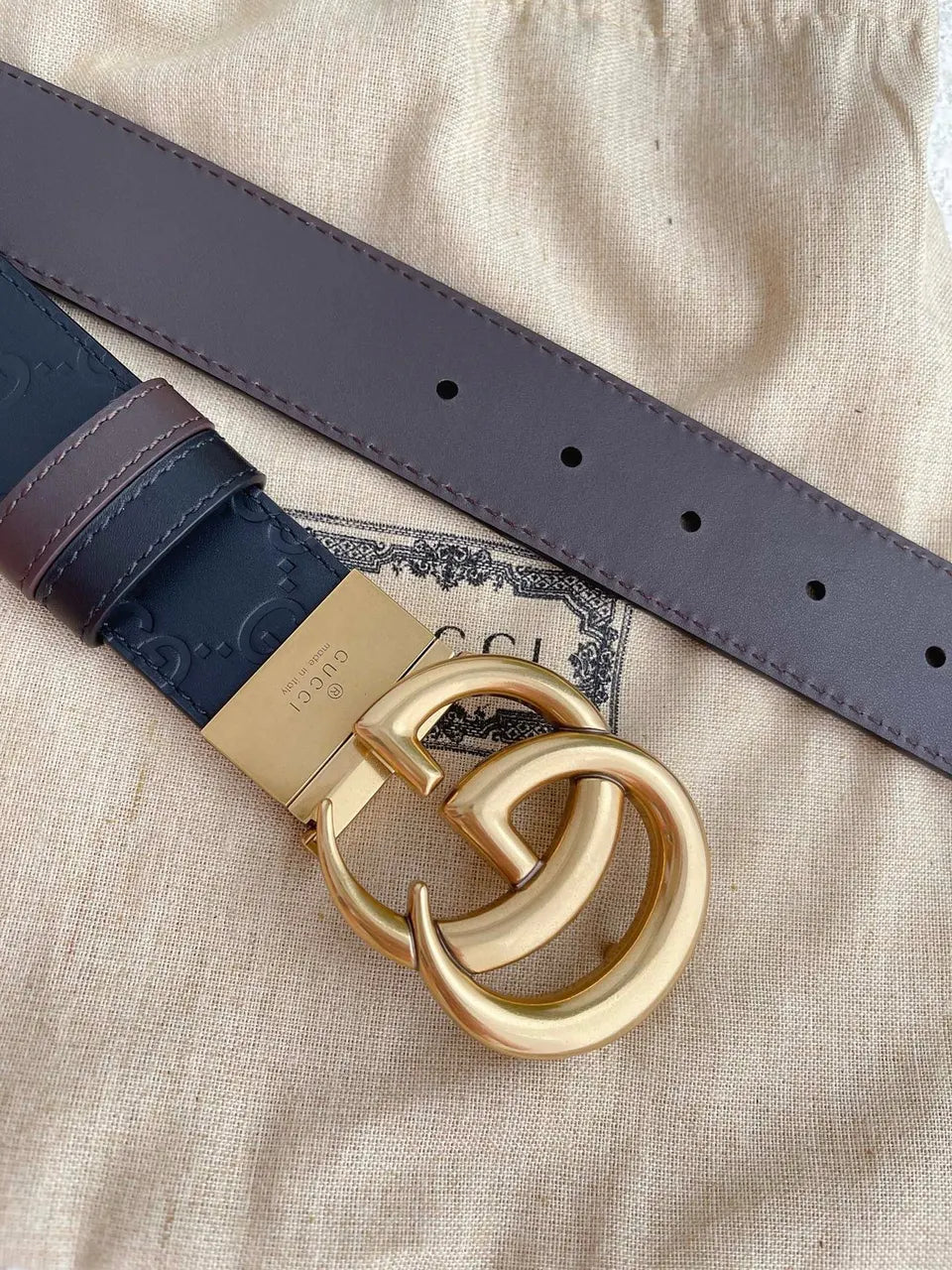 gold Gucci Black Embossed Leather Belt - Hình 5