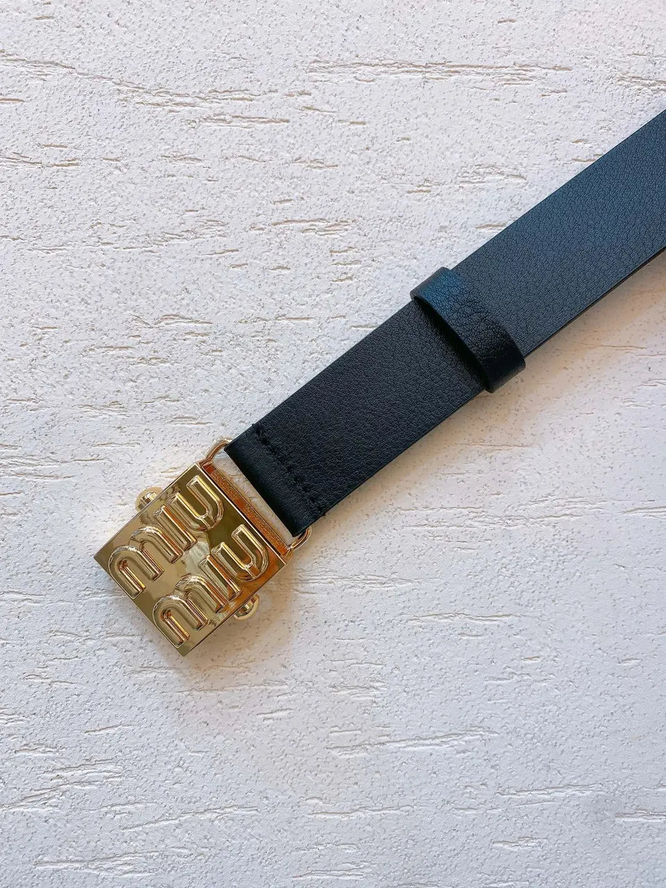 iconic Miu Miu Black Leather Belt - Hình 3