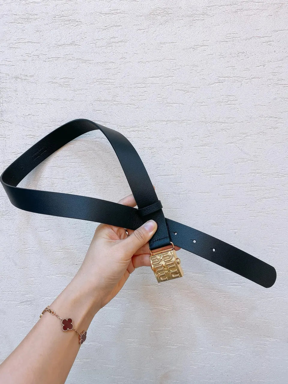 iconic Miu Miu Black Leather Belt - Hình 5