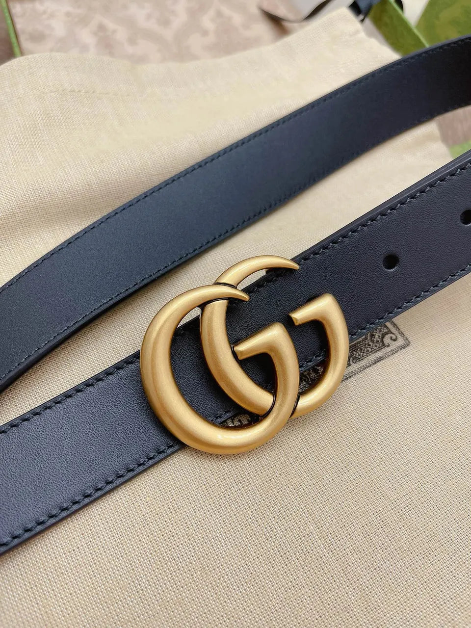 gold double Gucci Black Leather Belt - Hình 6