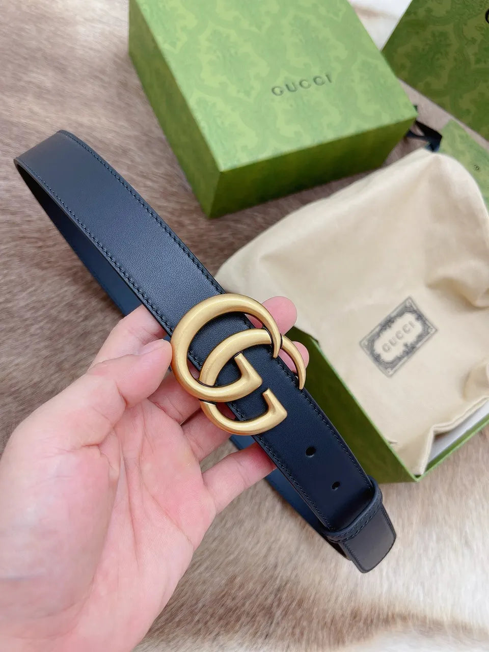 gold double Gucci Black Leather Belt - Hình 8