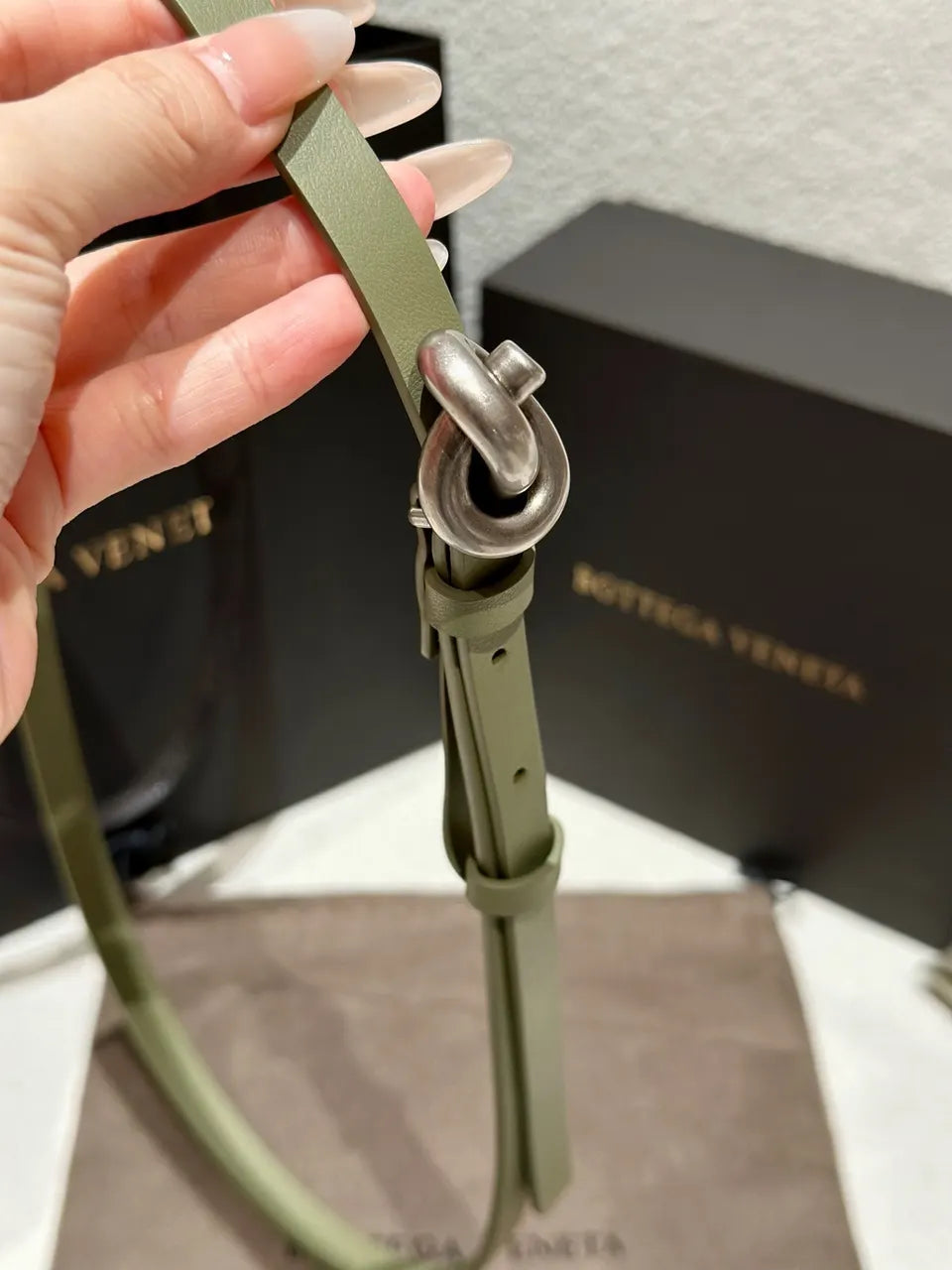 Bottega Veneta Pistachio Belt - Hình 3