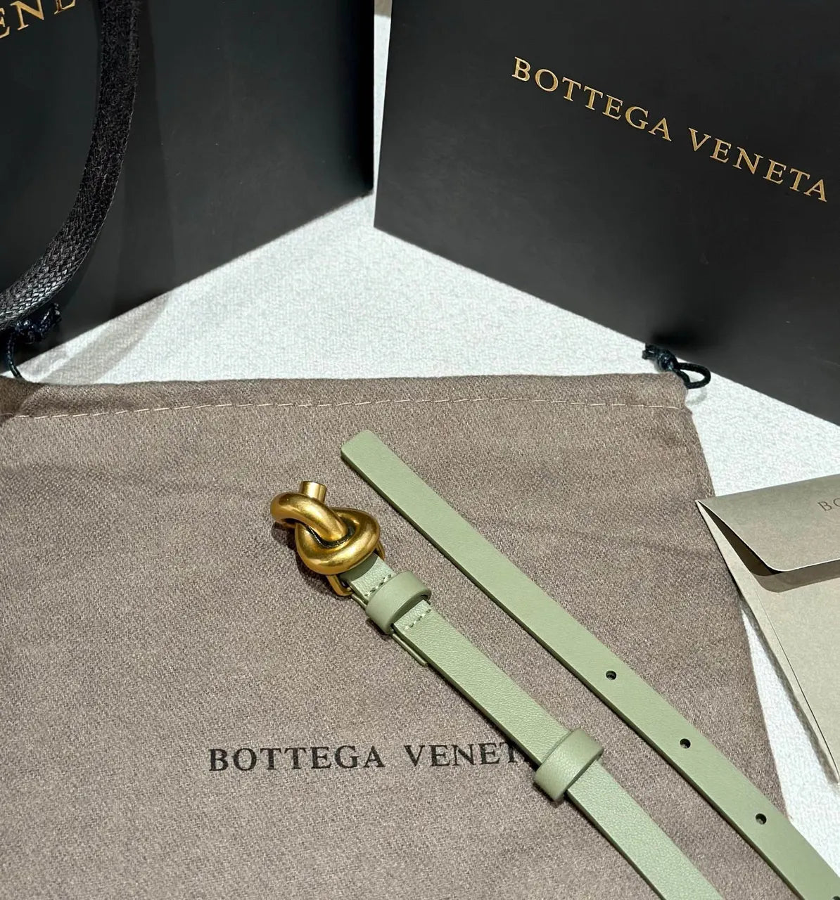 Bottega Veneta Pistachio Leather Knot Belt - Hình 4