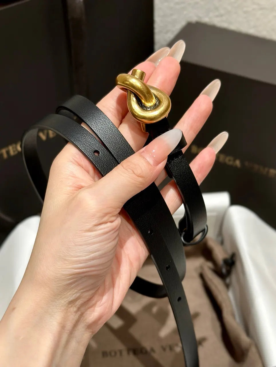 Bottega Veneta Black Leather Belt - Hình 6