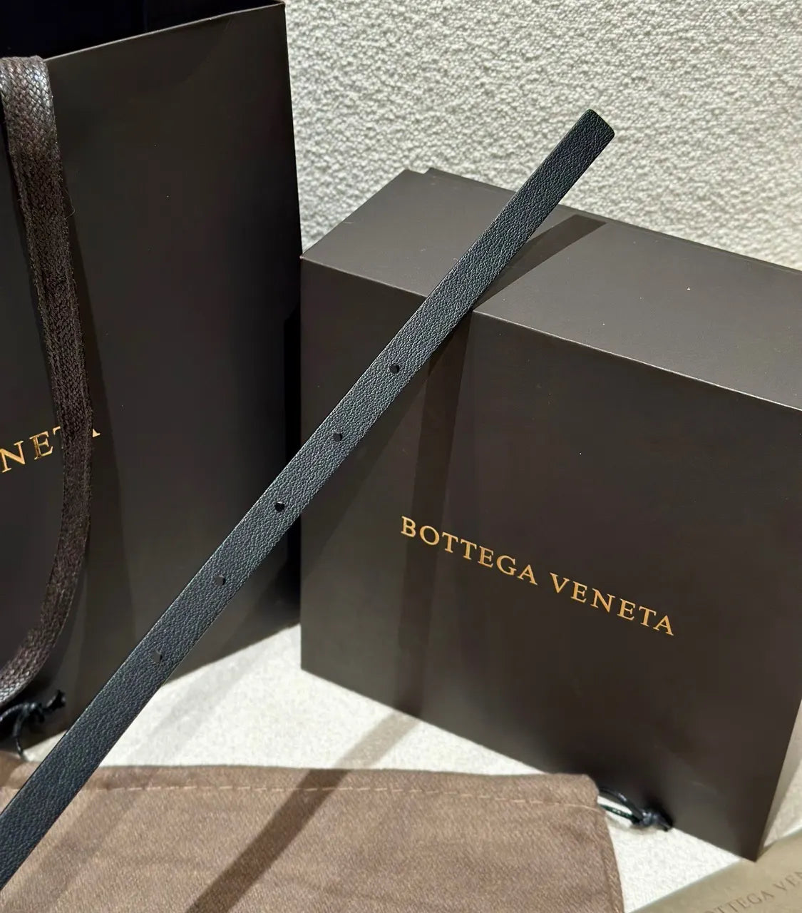 Bottega Veneta Black Leather Belt - Hình 3