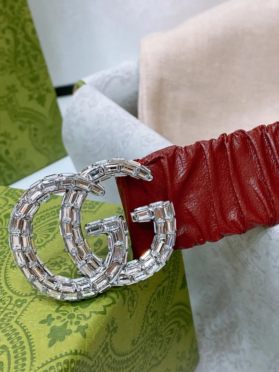 Gucci Red Leather Belt Crystal GG - Hình 4