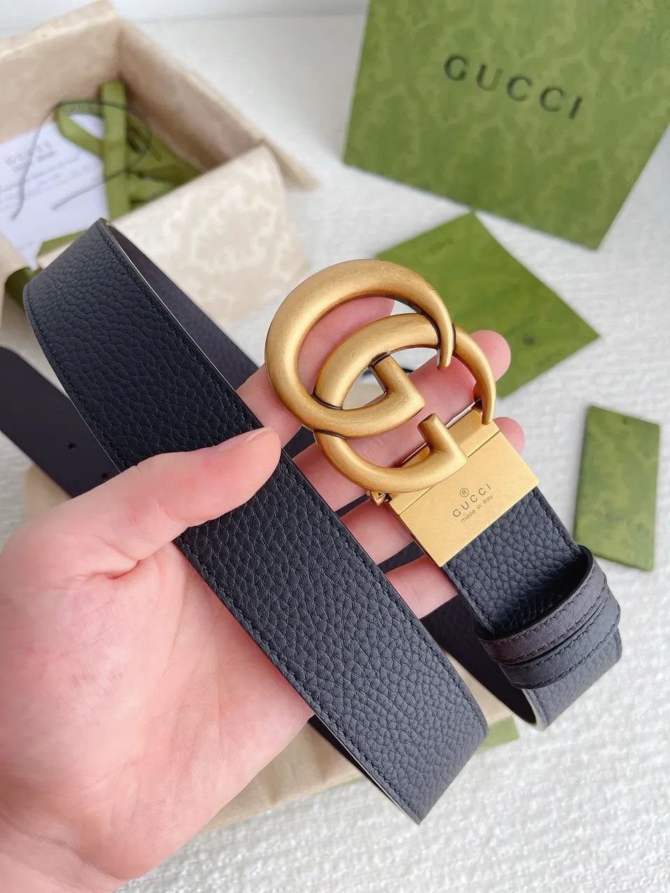 Gucci Black Leather Belt gold gg