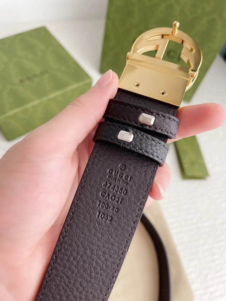 gold Gucci Black Pebbled Leather Belt - Hình 2