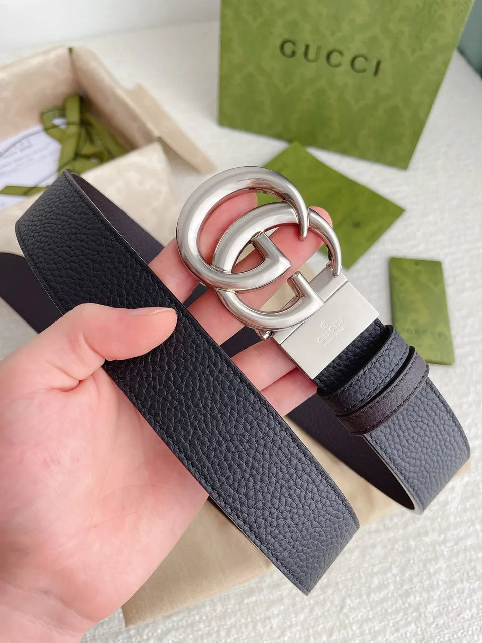 Gucci Black Leather Belt buckle