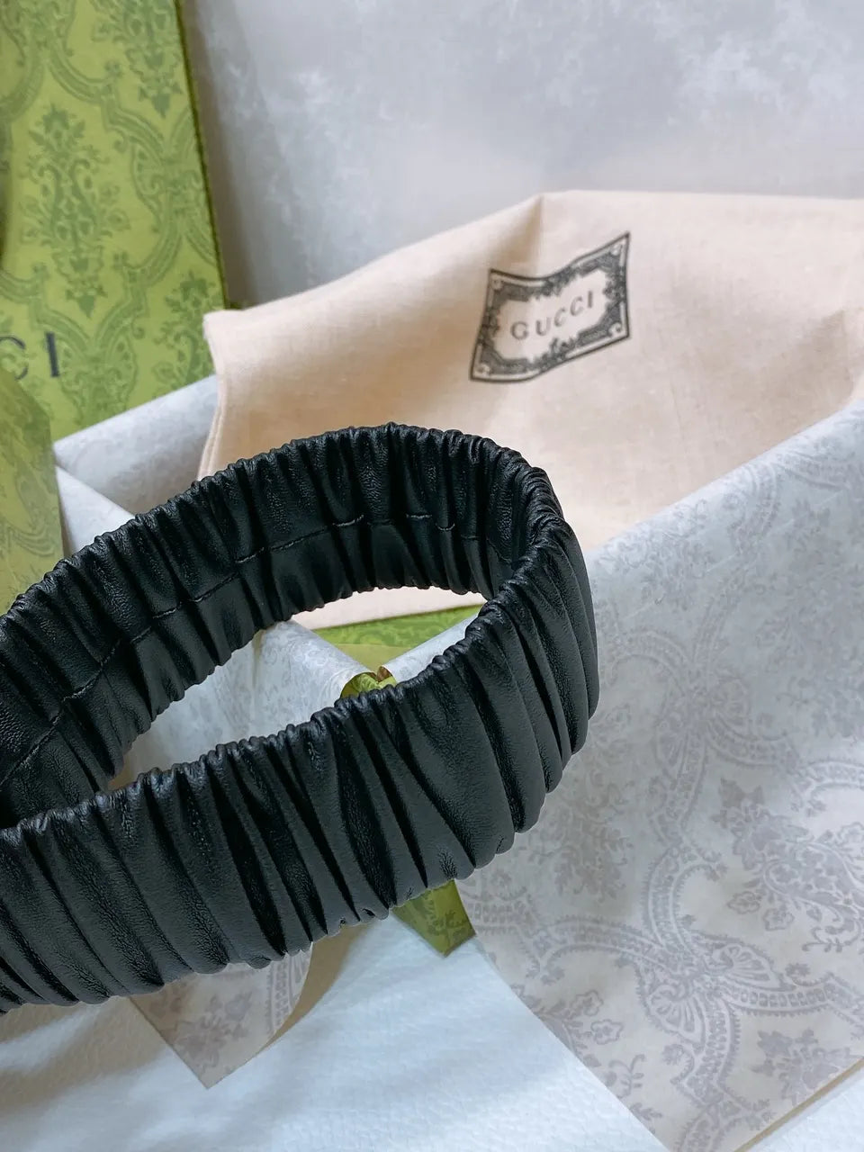 Gucci Crystal GG Black Leather Belt - Hình 4
