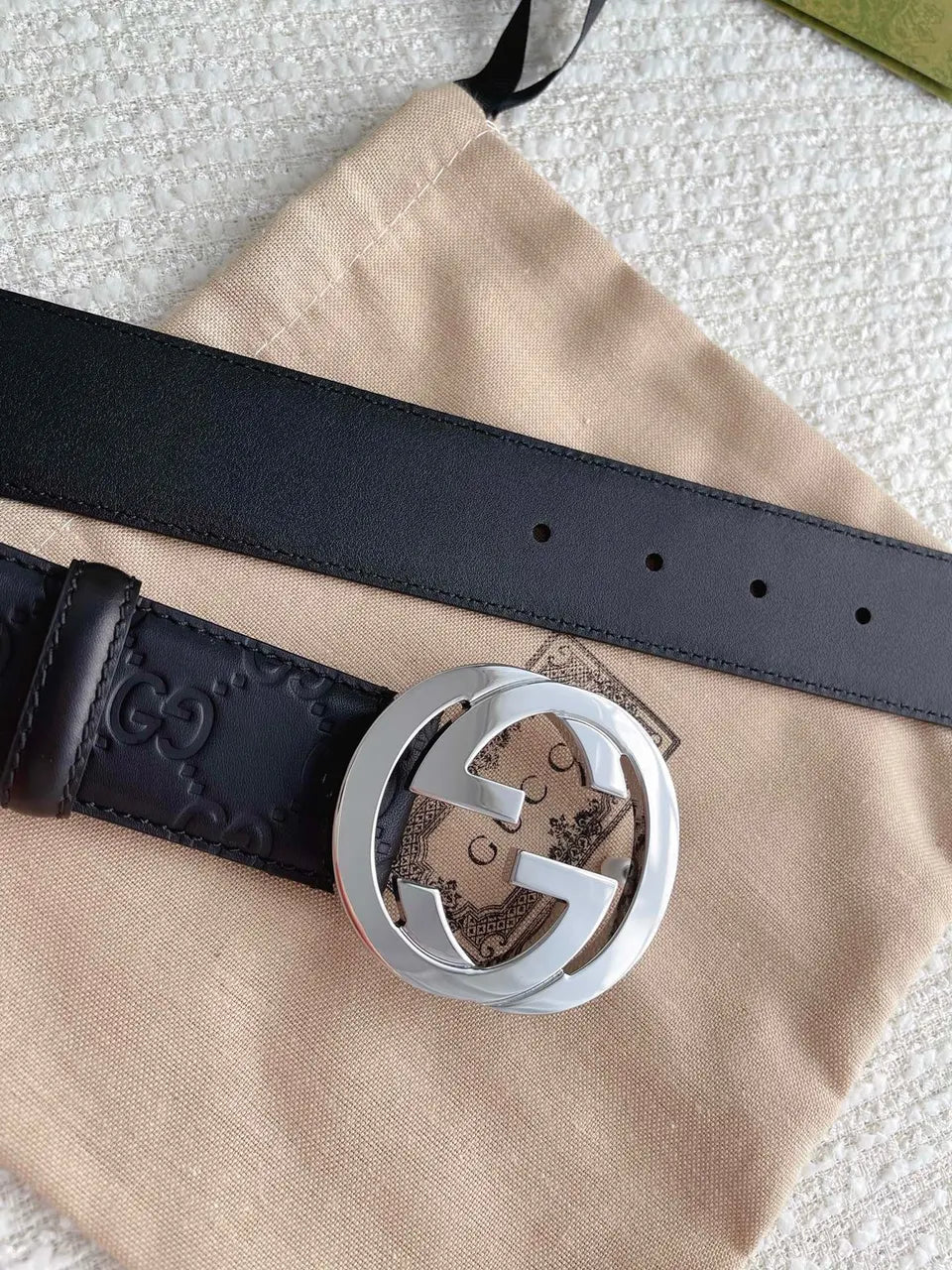 silver interlocking Gucci Black Leather Belt - Hình 5
