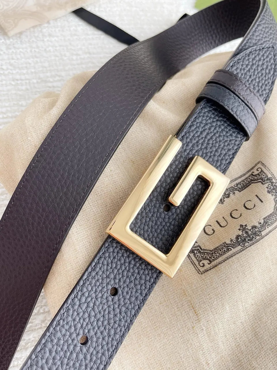 square Gucci Black Leather Belt - Hình 2