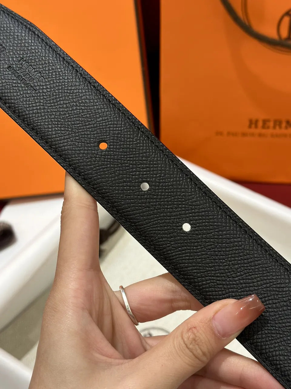 gunmetal Hermes Matte Black Leather Belt - Hình 5