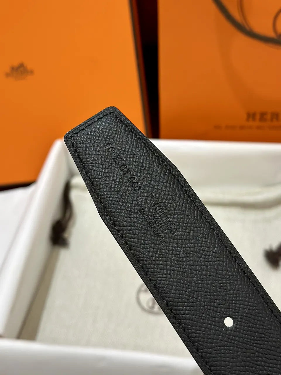 Hermes Black Togo Leather Belt - Hình 4