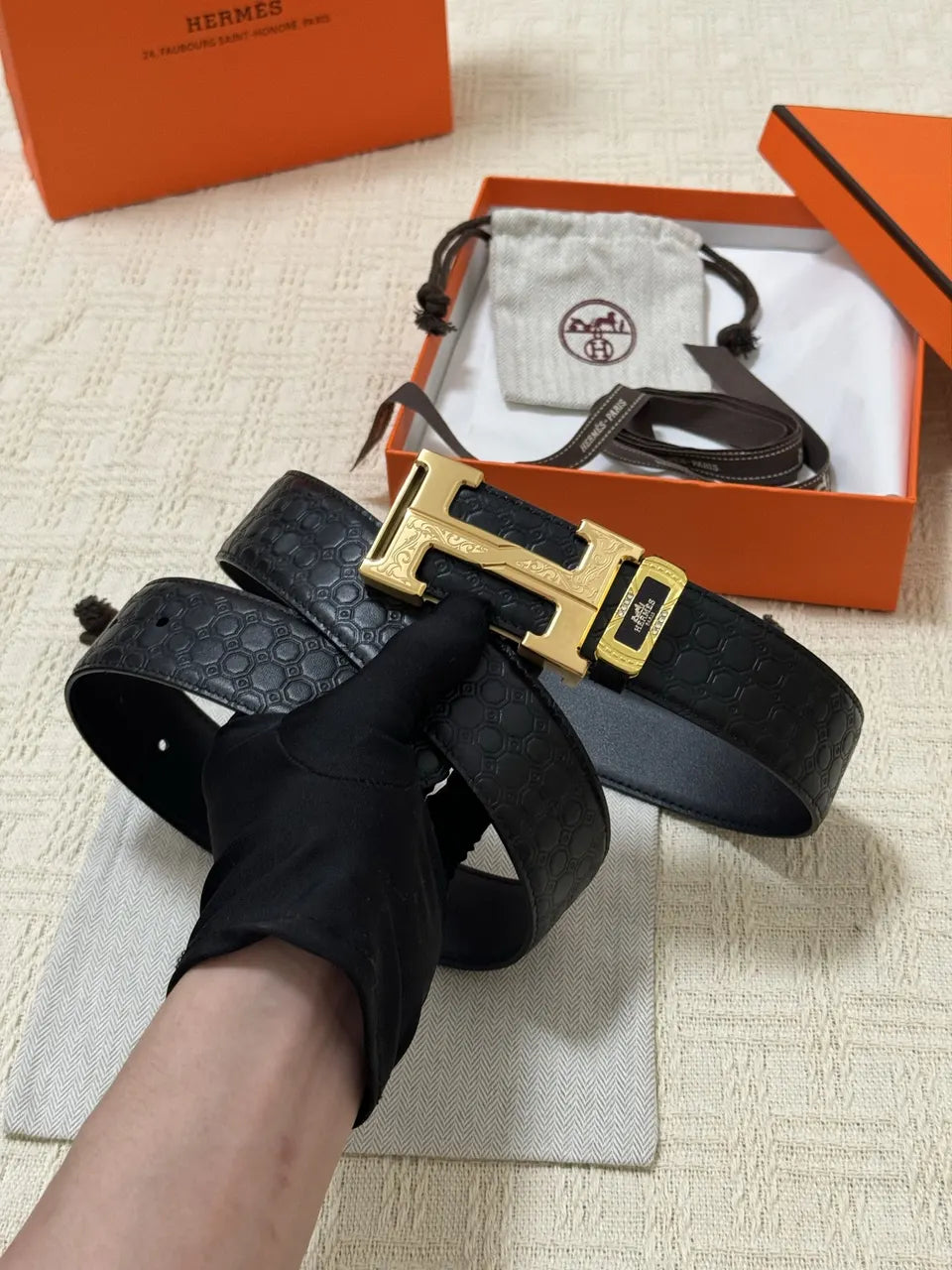 Hermes Black Honeycomb Leather Belt - Hình 2