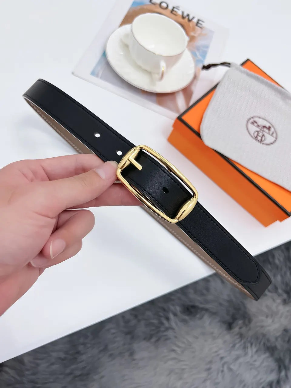 gold buckle Hermes Taupe Leather Belt - Hình 6