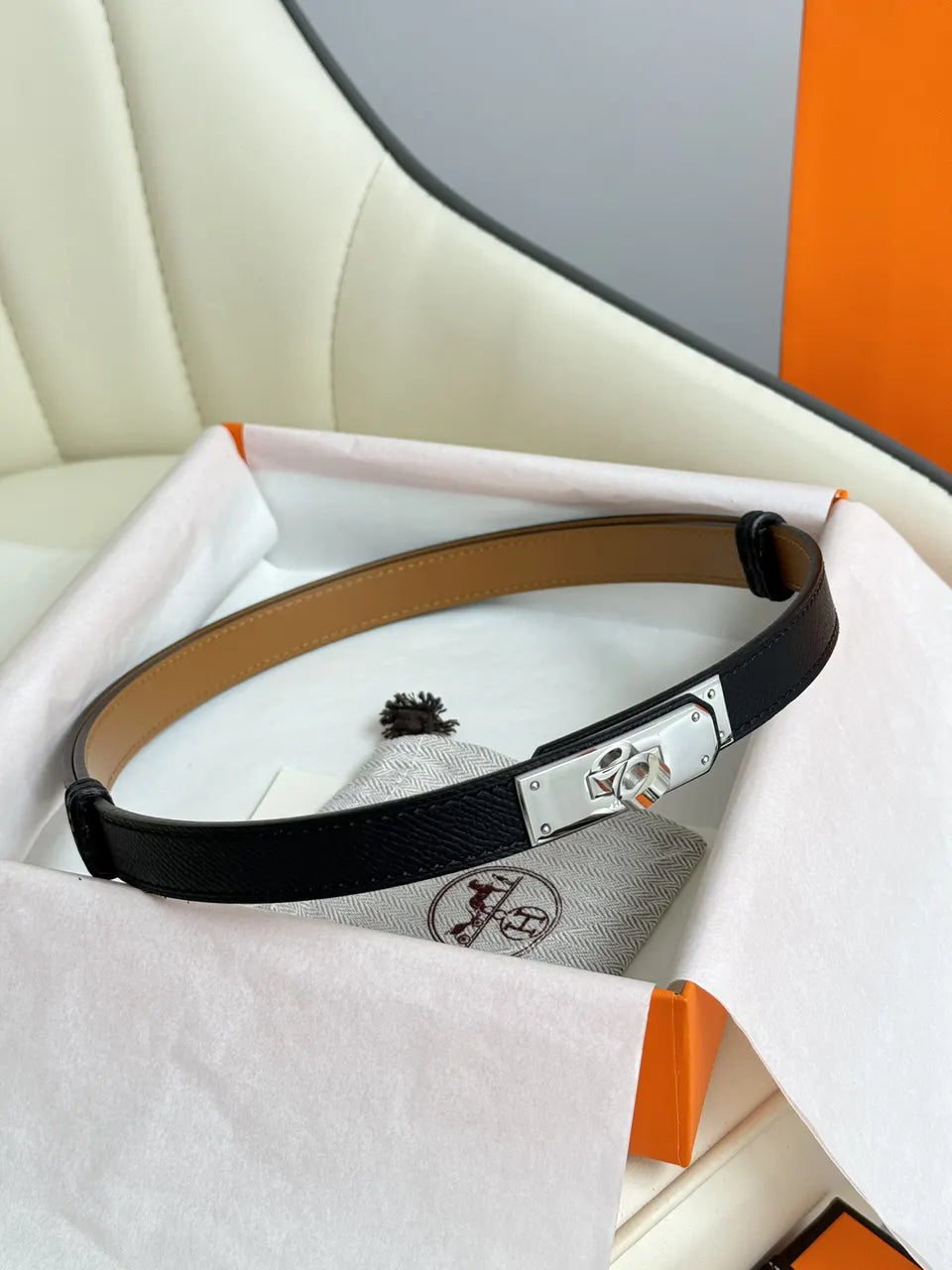 silver Hermes Black Grained Leather Belt
