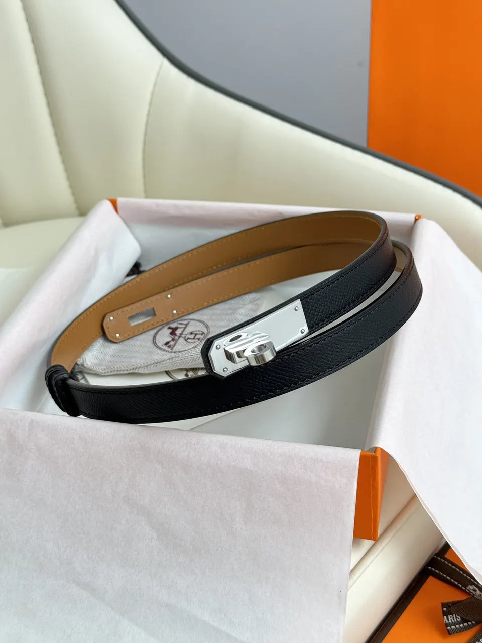 silver Hermes Black Grained Leather Belt - Hình 2