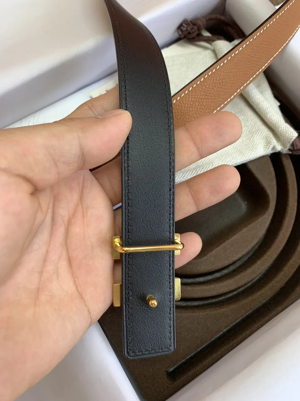 Hermes Gold Pyramid Buckle Caramel Leather Belt - Hình 6