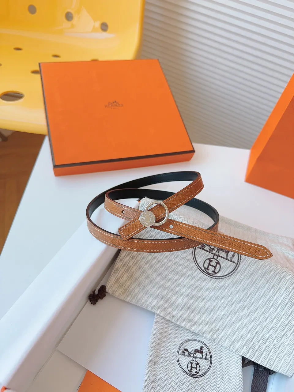 Hermes Tan Leather Bracelet Belt - Hình 5