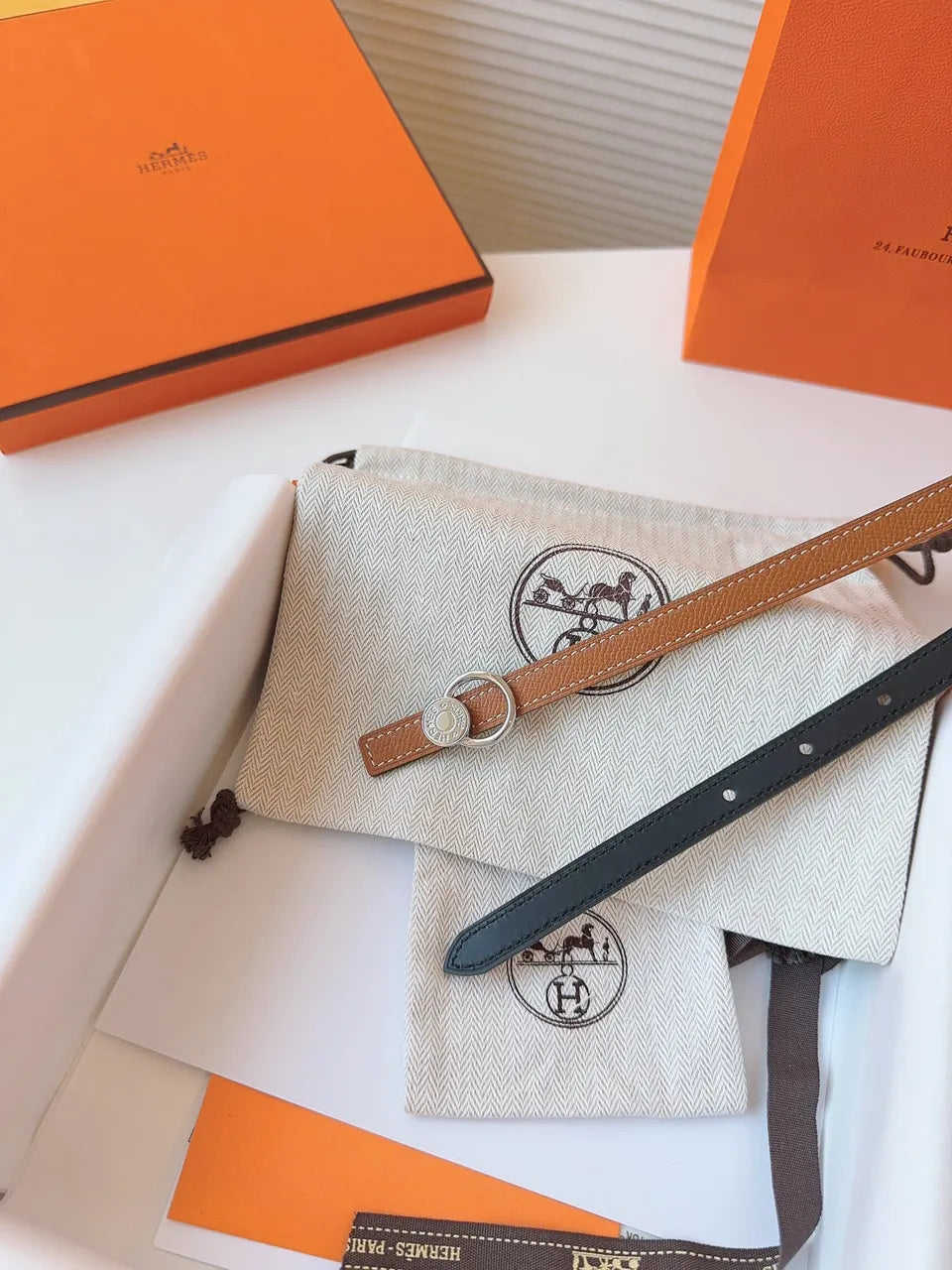 Hermes Tan Leather Bracelet Belt - Hình 7