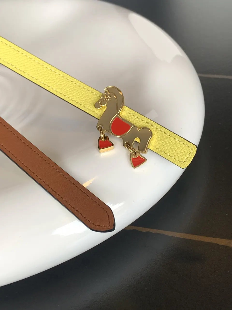 Hermes Lemon Yellow Horse Buckle Belt - Hình 6