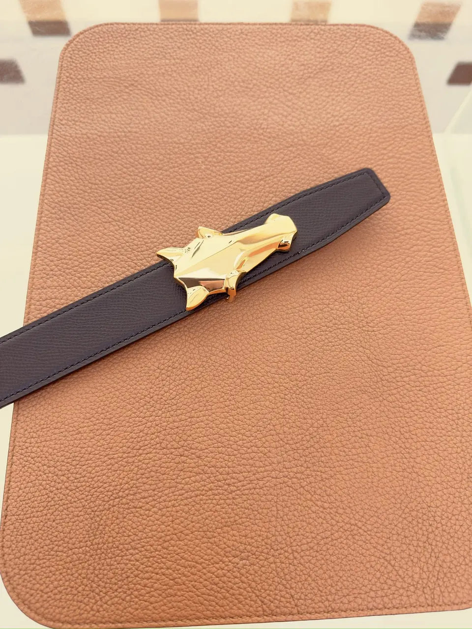 Wolf Head Buckle Black Leather Belt