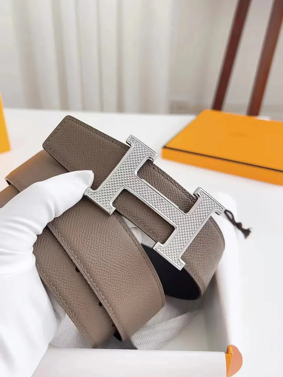 silver textured Hermes Taupe Leather Belt - Hình 3
