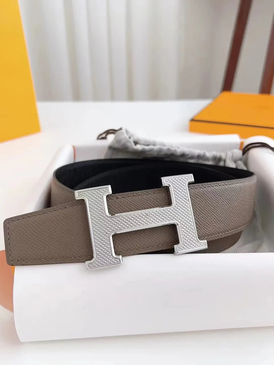 silver textured Hermes Taupe Leather Belt