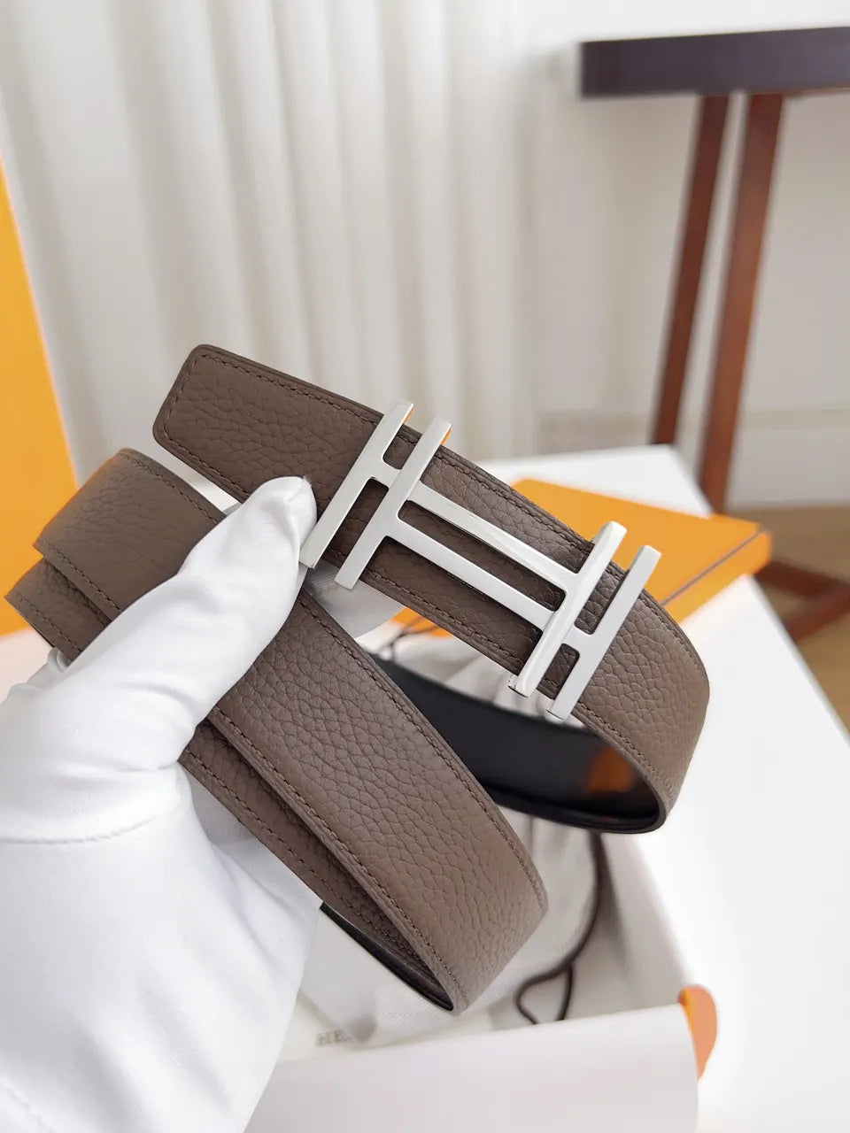 Hermes Taupe Leather Belt silver buckle - Hình 3