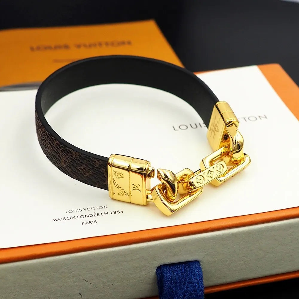 Louis Vuitton Premium Leather Chain Bracelet - Hình 3