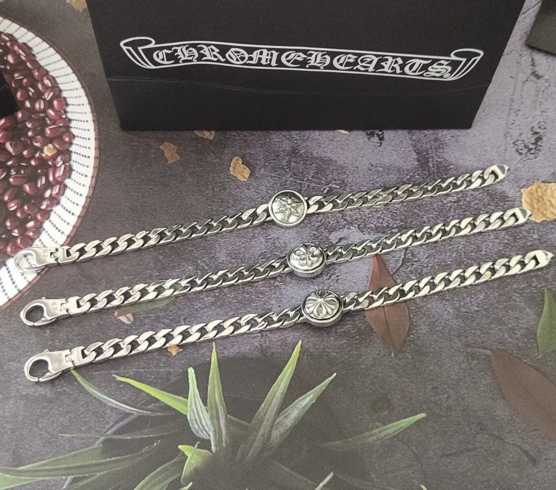 Premium Sterling Silver Chain Bracelet with Unique Emblems - Hình 2