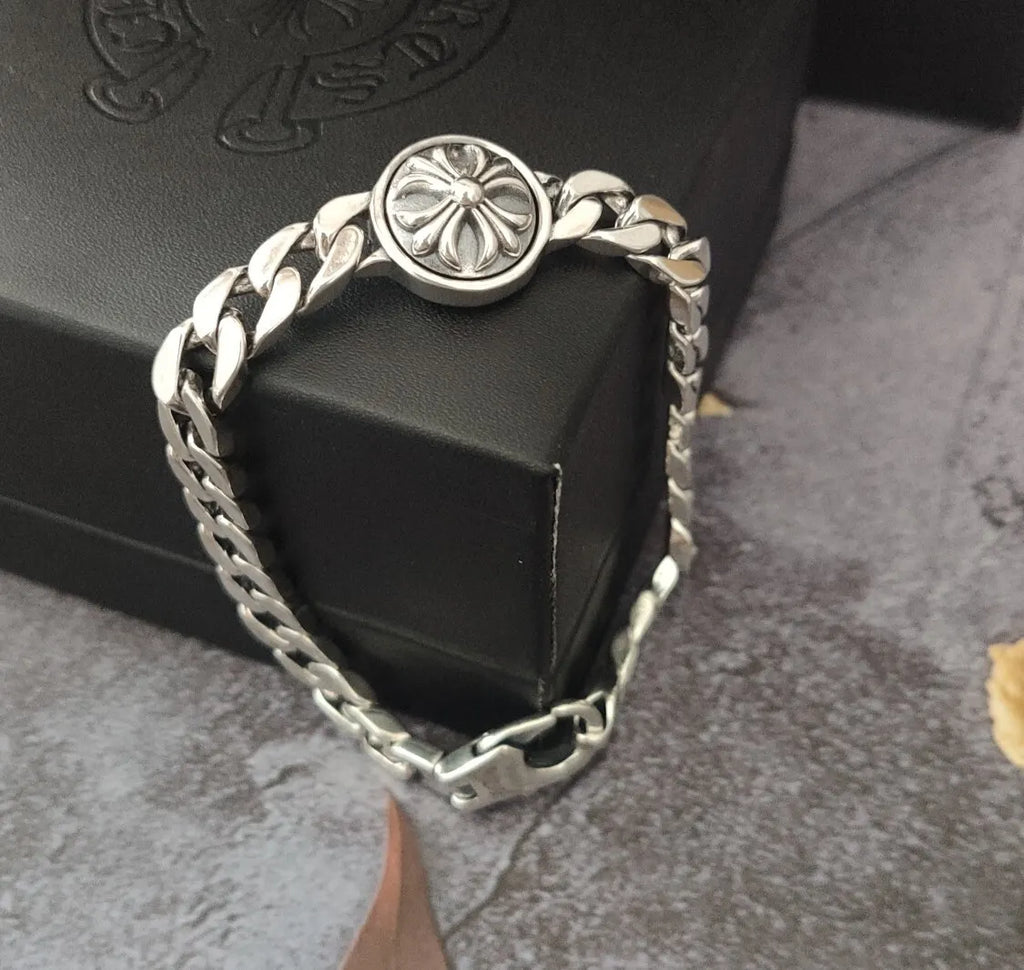 Premium Sterling Silver Chain Bracelet with Unique Emblems - Hình 5