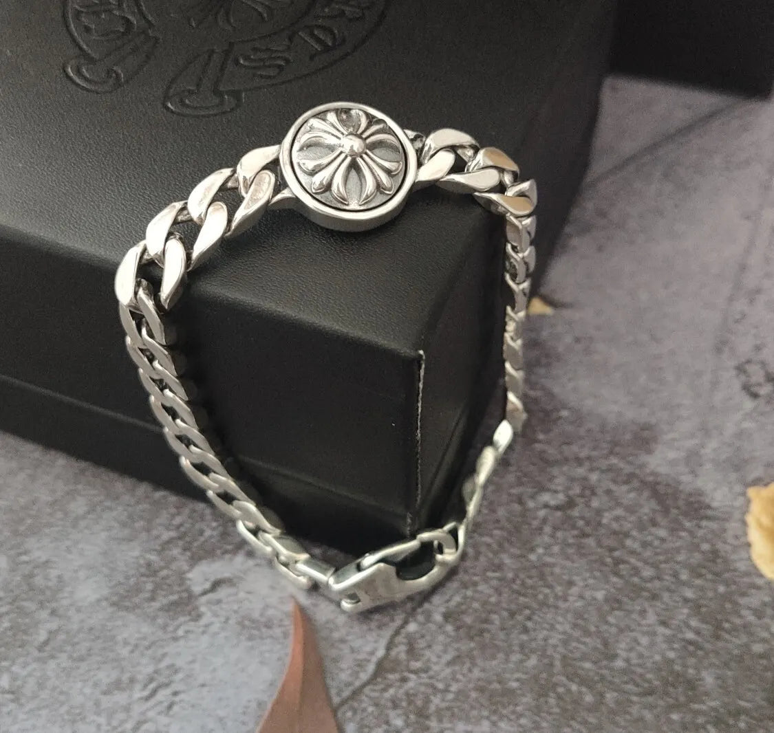 Premium Sterling Silver Chain Bracelet with Unique Emblems - Hình 5