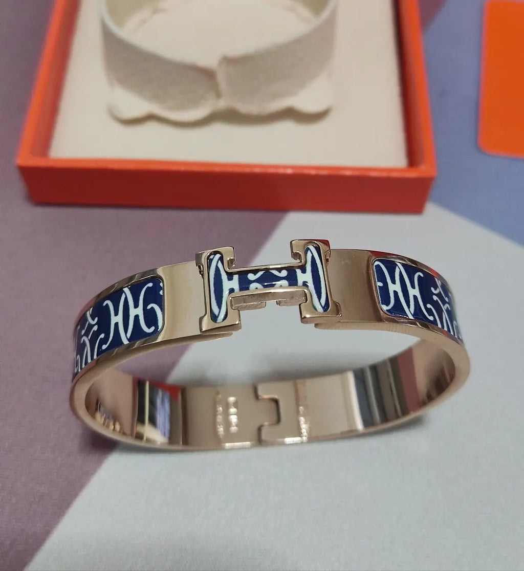 Hermès Clic H Bracelet in Rose Gold and Navy Blue - Hình 8