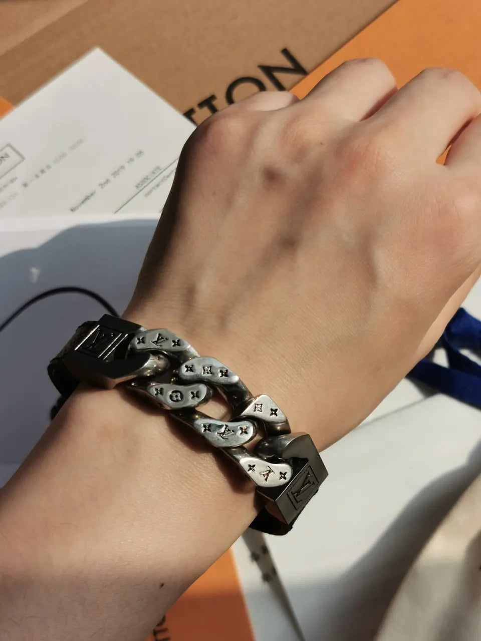 LV Chain Links Bracelet Premium Quality - Hình 6