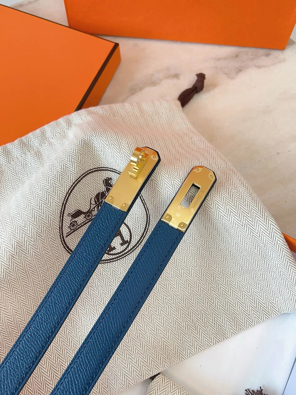 Hermes Blue Leather Kelly Belt - Hình 2