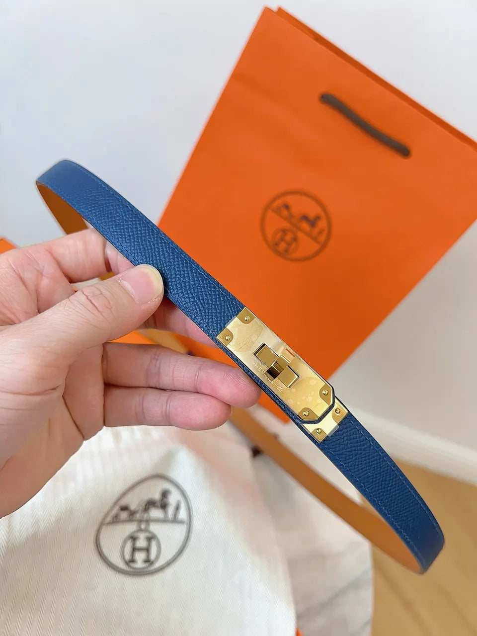 Hermes Sapphire Blue Leather Bracelet - Hình 2