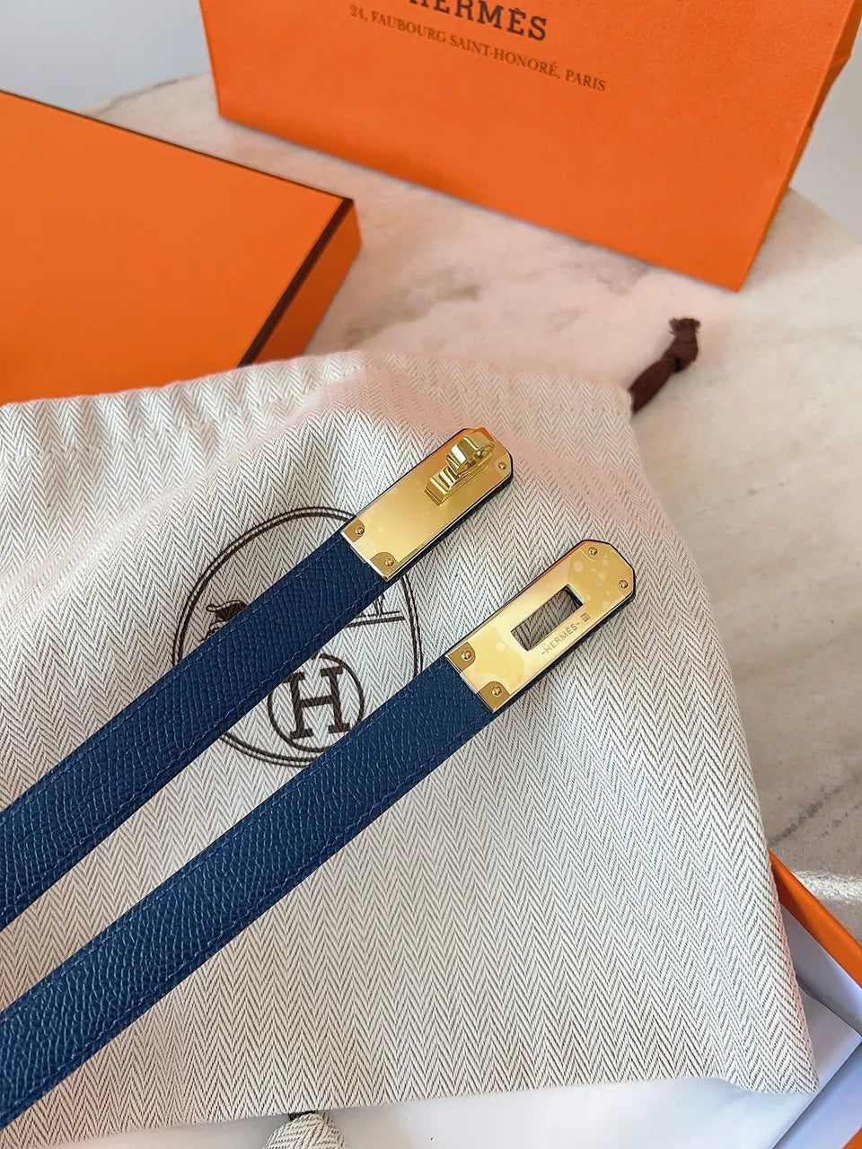 Hermes Sapphire Blue Leather Bracelet - Hình 3
