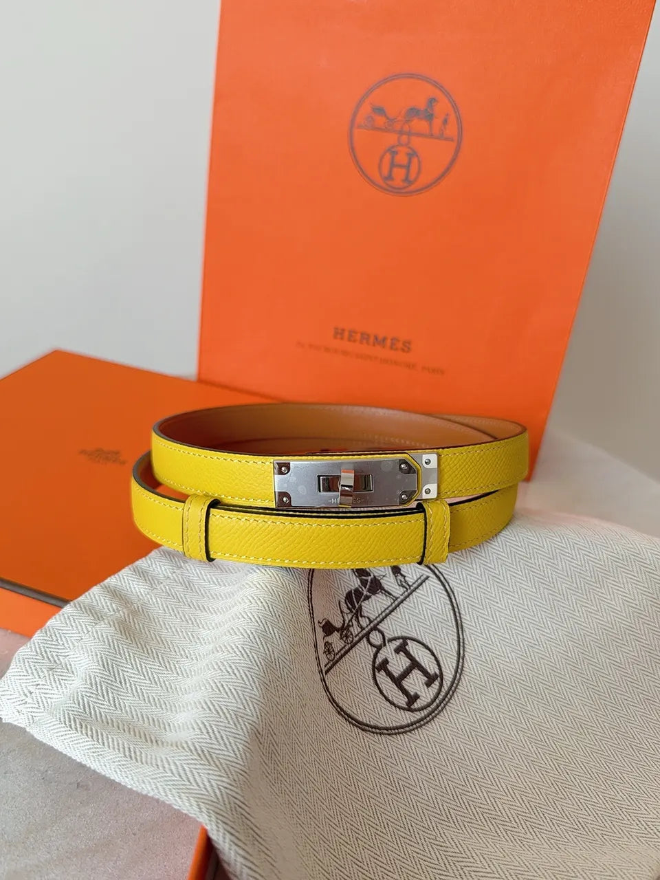 Hermes Lemon Yellow Kelly Belt - Hình 4