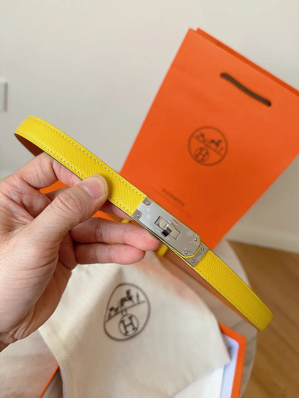 Hermes Lemon Yellow Kelly Belt - Hình 5
