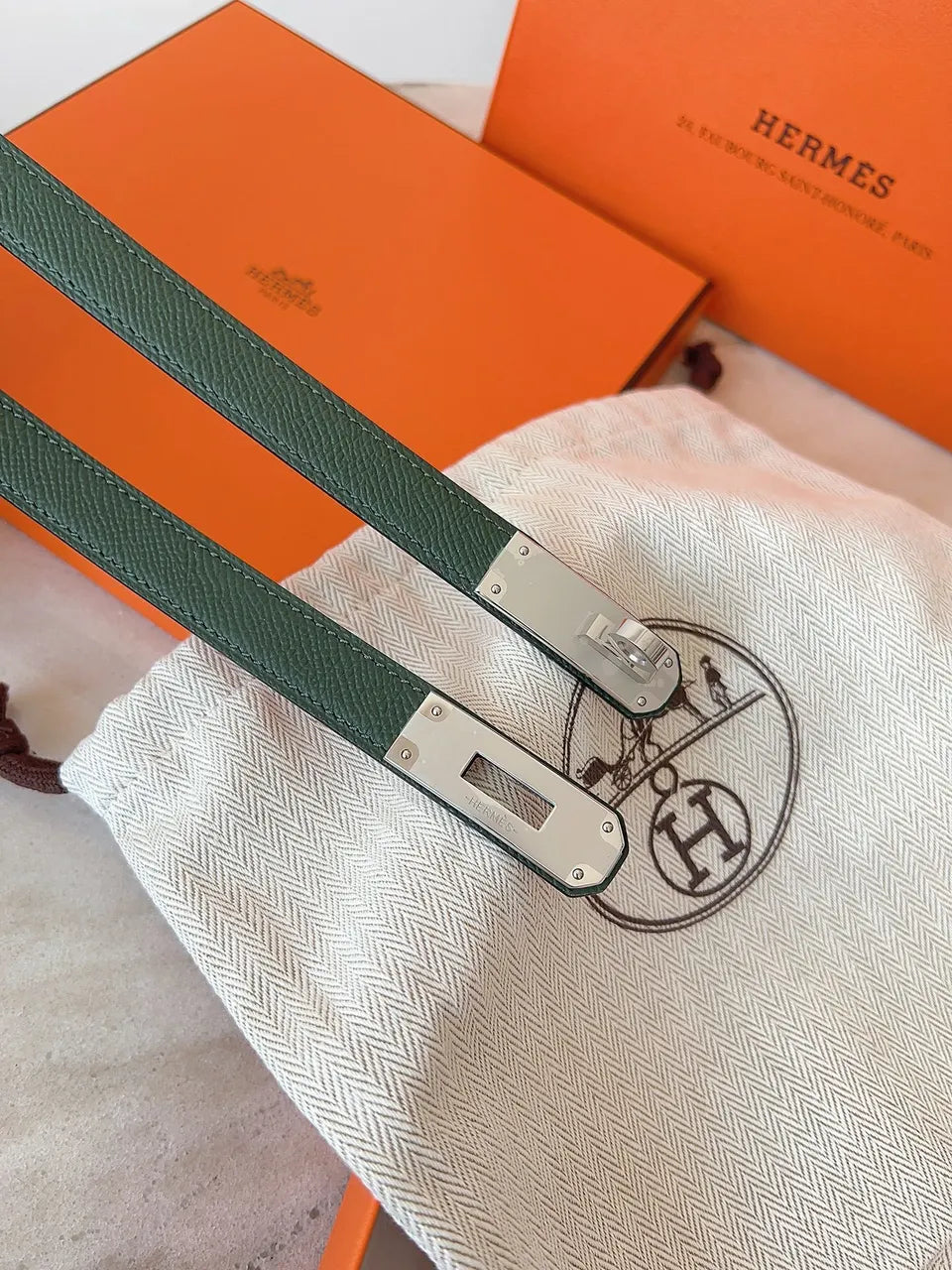 Hermes Vert Criquet Leather Belt - Hình 6
