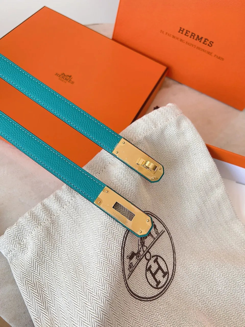 Hermes Turquoise Epsom Bracelet - Hình 3
