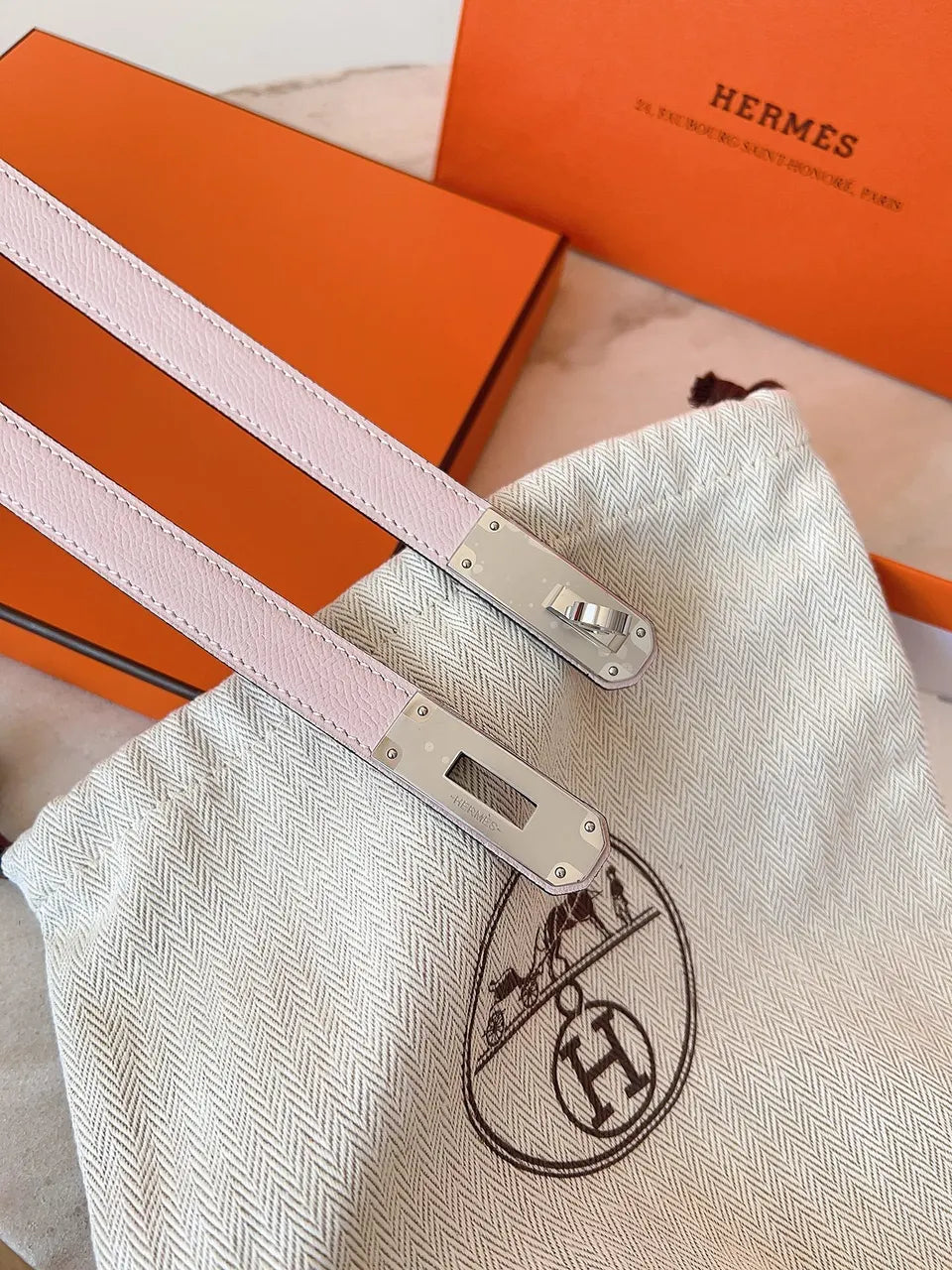 Hermes Pale Pink Kelly Belt - Hình 5