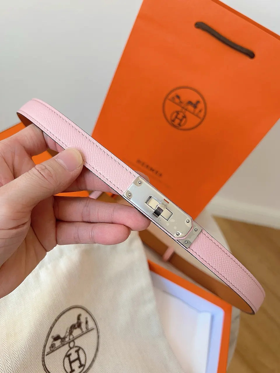 Hermes Pink Leather Kelly Belt - Hình 5