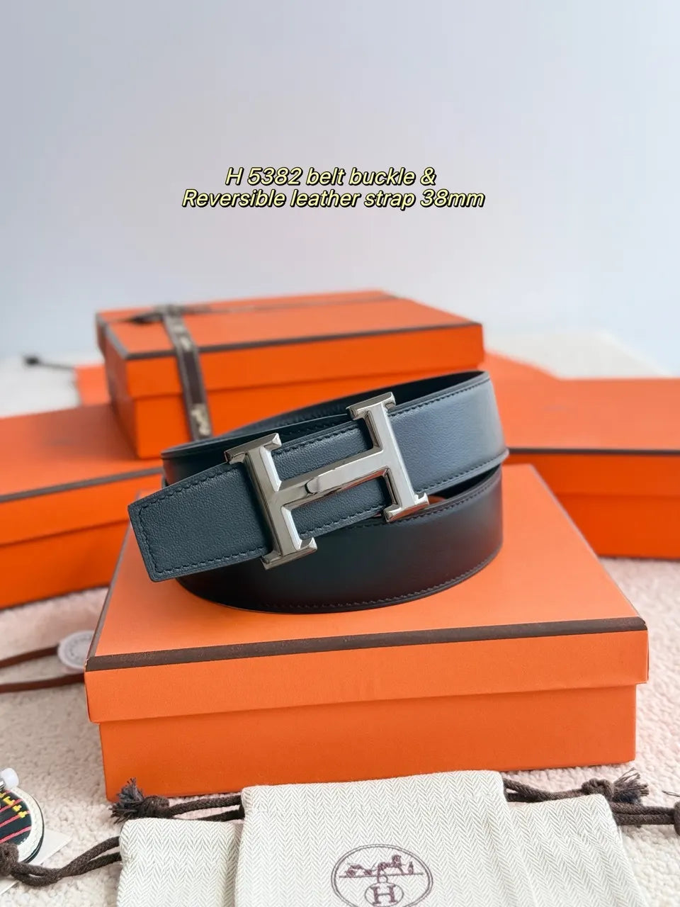 Hermes H5382 Black Reversible Leather Belt - Hình 3