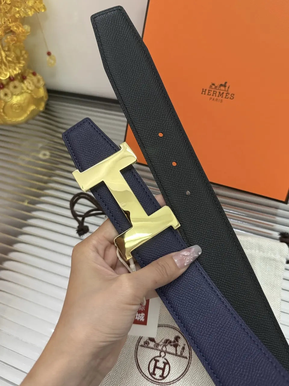 Hermes Sapphire Leather Belt - Hình 4