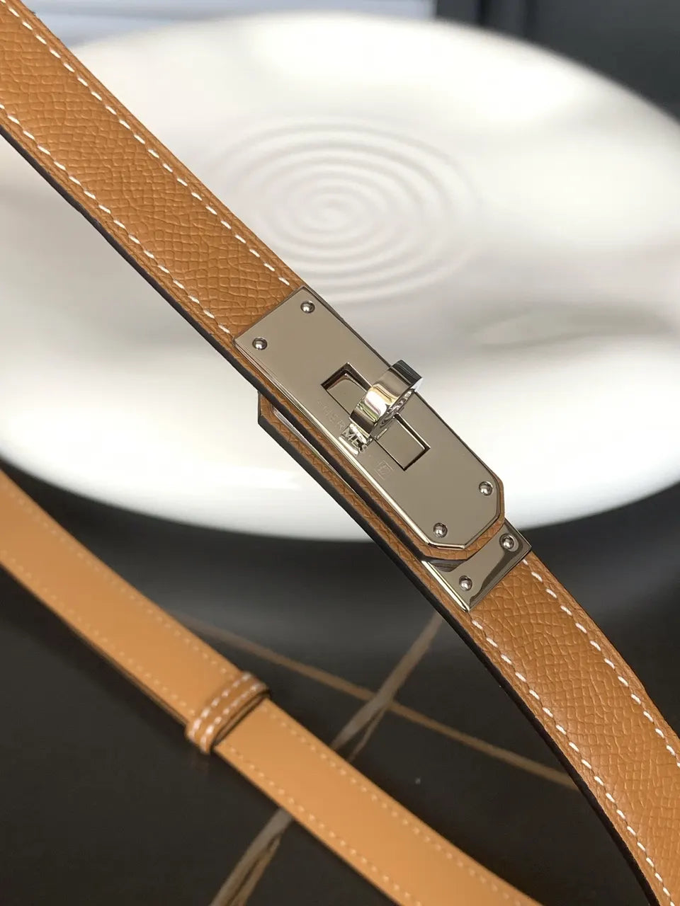 silver constance Hermes Gold Togo Leather Belt - Hình 4